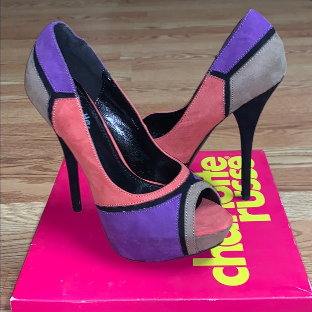 Platform high heels. New!